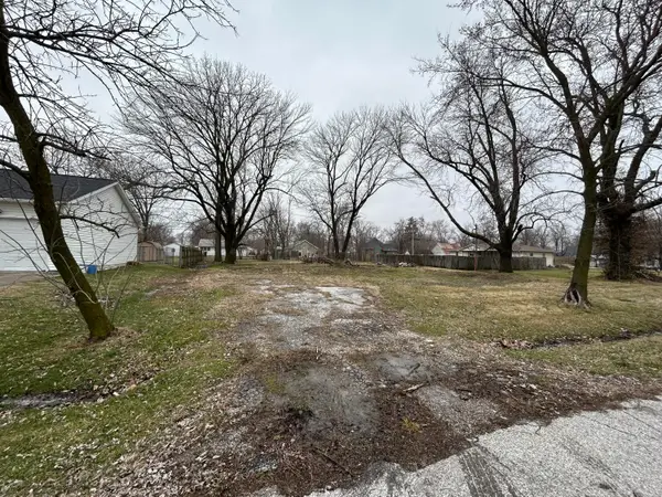 705 S Rollins Street, Centralia, MO 65240