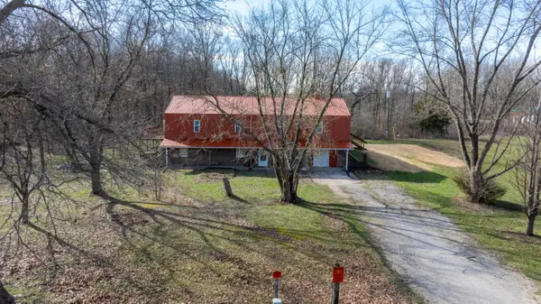 5888 State Rd E, Auxvasse, MO 62583