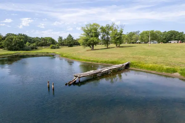 Address Withheld By Seller, Centralia, MO 65240