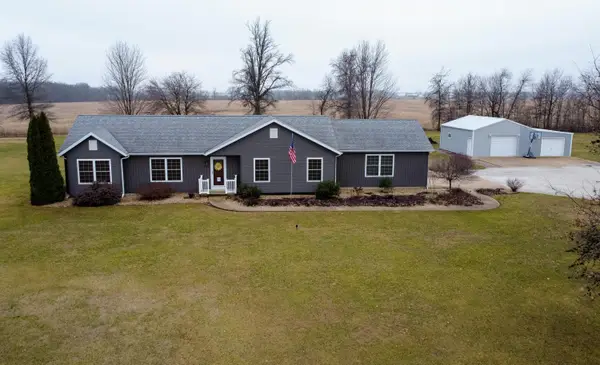 5183 Aud Road 245, Centralia, MO 65240