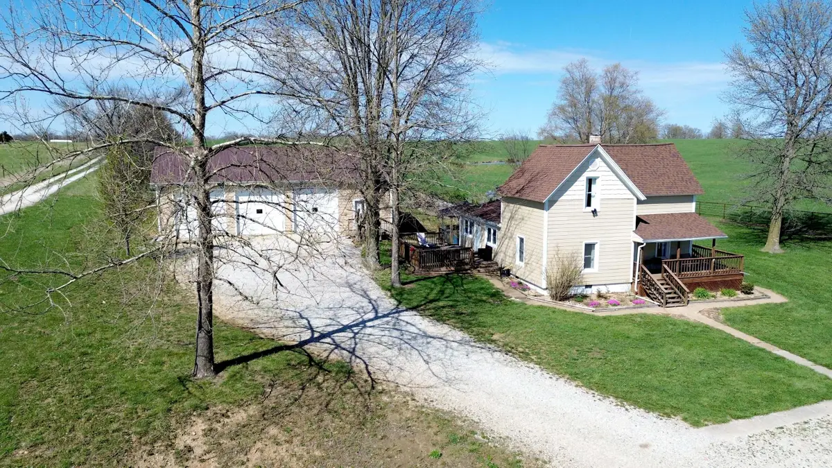 8650 State Road Bb, New Bloomfield, MO 65063 - #1