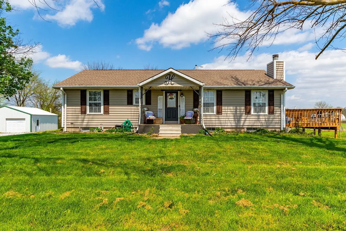 10069 Highway T, Centralia, MO 65240 - #1