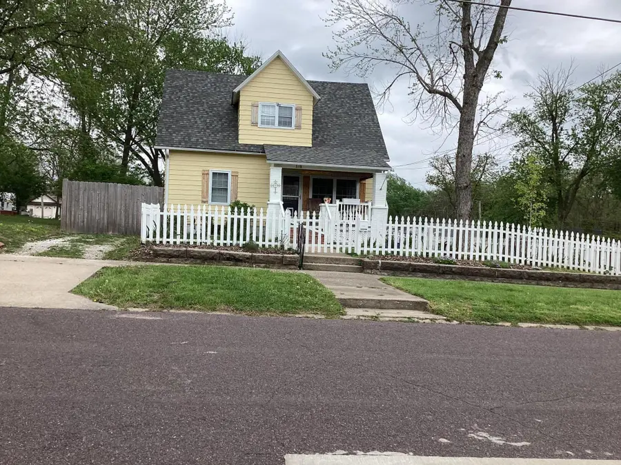 518 Woodlawn Street, Mexico, MO 65265 - #2