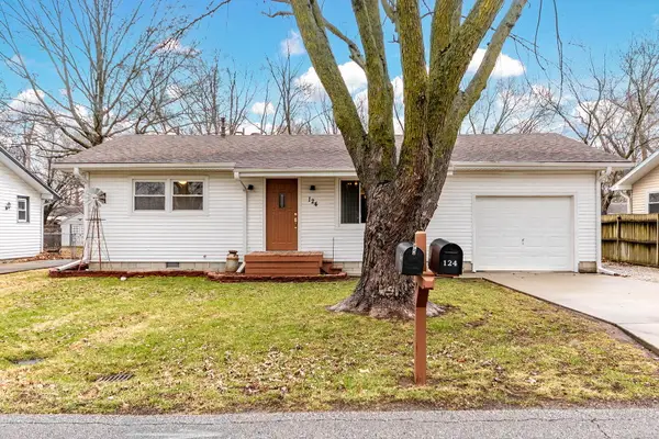 124 Adams Street, Centralia, MO 65240