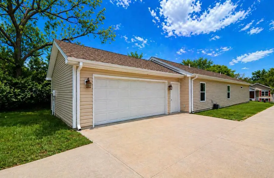 706 Bluff Street, Fulton, MO 65251 - #2
