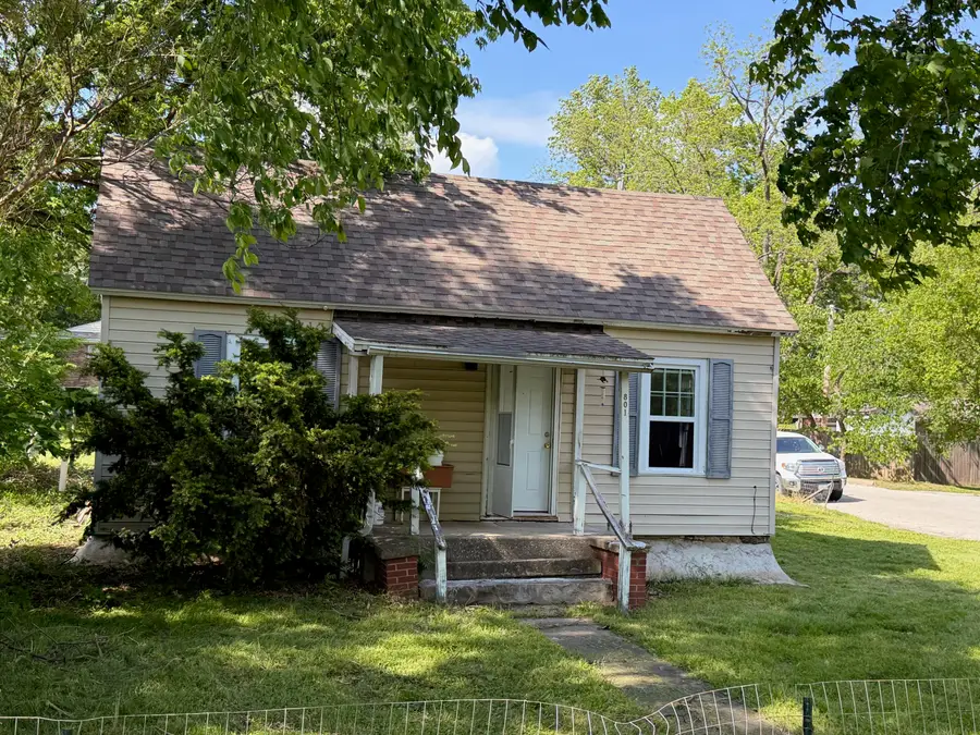 801 W 7th Street, Fulton, MO 65251 - #2