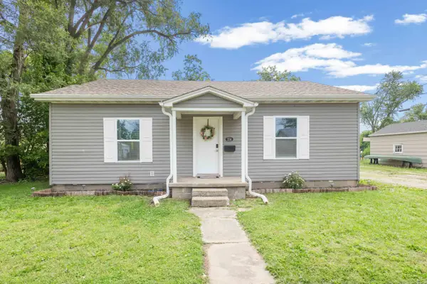 114 S Walnut Street, Centralia, MO 65240