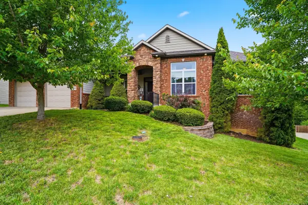 2205 Oak Harbor Court, Columbia, MO 65203