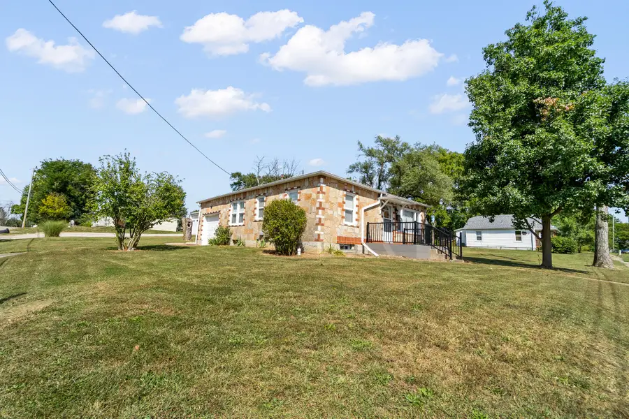 429 W Orange Street, Mexico, MO 65265 - #2
