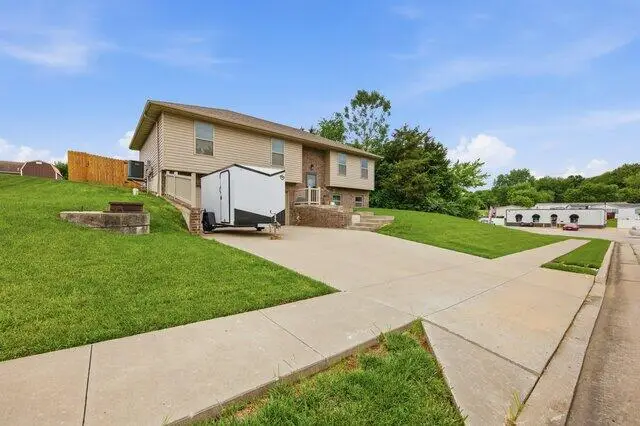 105 Mars Street, Holts Summit, MO 65043 - #3