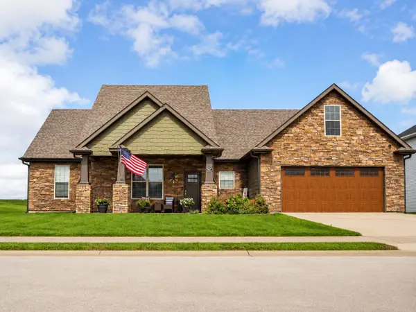 947 Lockport Drive, Centralia, MO 65240