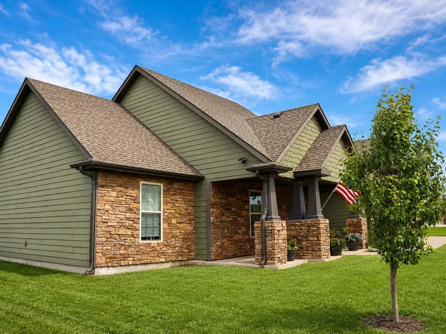 947 Lockport Drive, Centralia, MO 65240 - #2