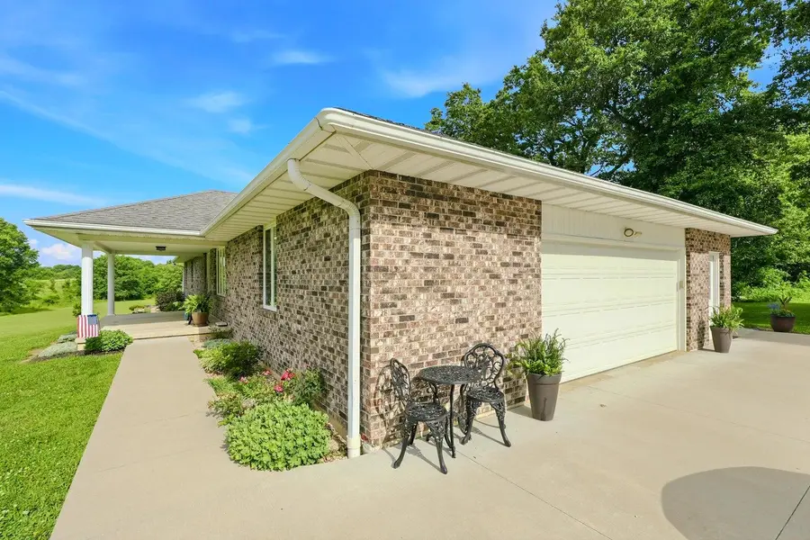 5499 U.s. 24, Huntsville, MO 65259 - #3