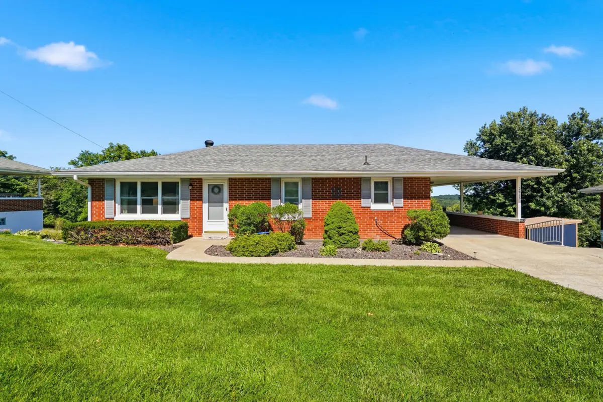 2613 Idlewood Road, Jefferson City, MO 65109 - #1