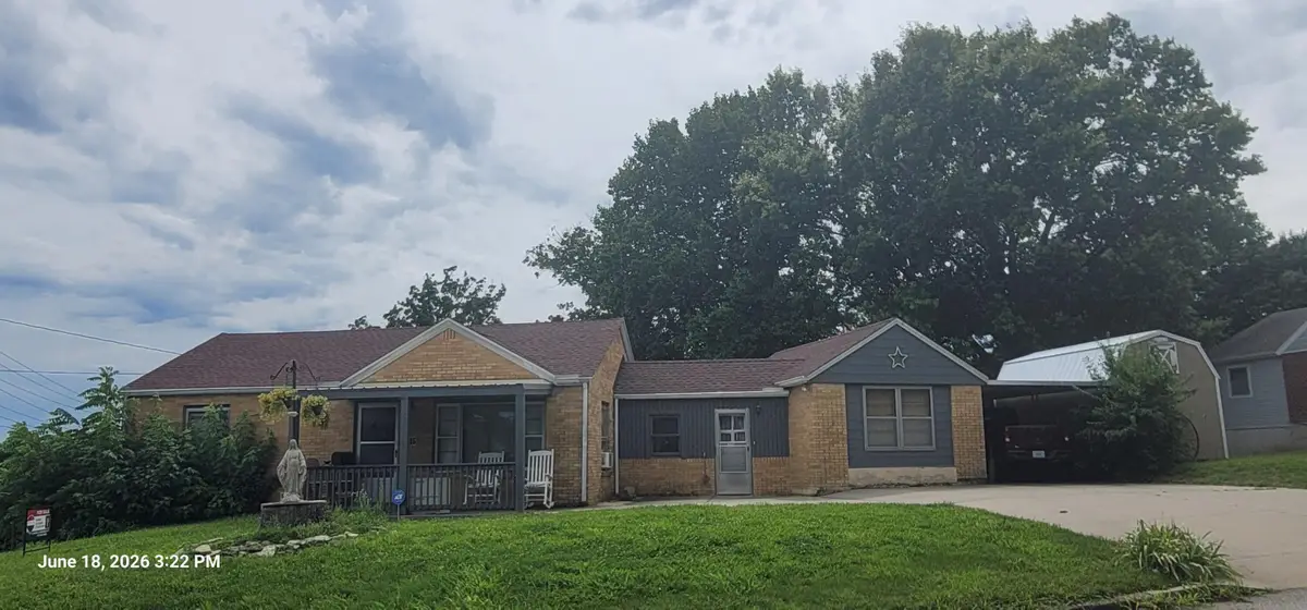 1216 Winston Drive, Jefferson City, MO 65101 - #1