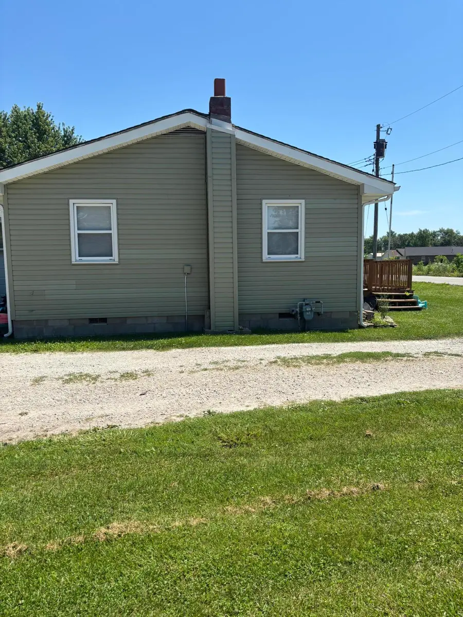 208 E 4th Street, Laddonia, MO 63352 - #2