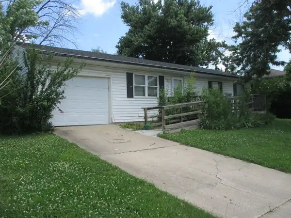1211 Falcon Drive, Mexico, MO 65265