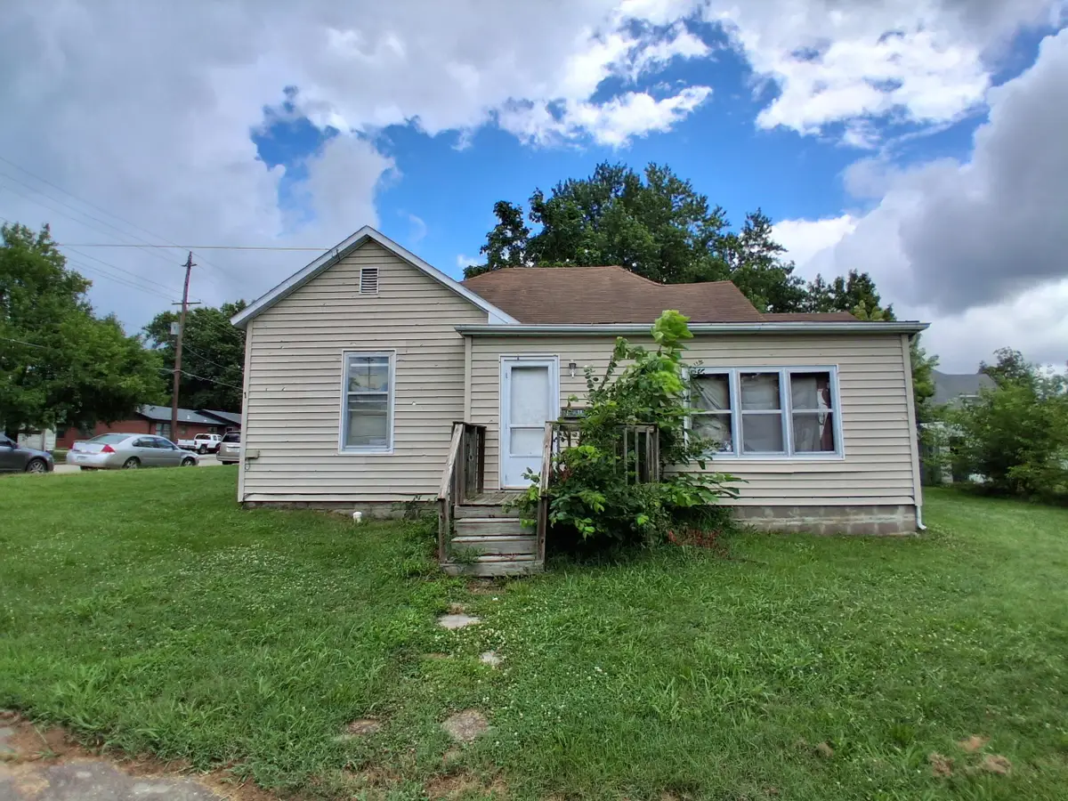 1020 N Washington Street, Mexico, MO 65265 - #1