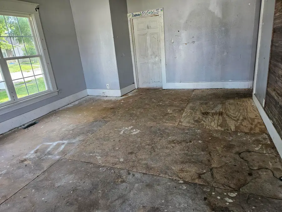 408 S Olive Street, Mexico, MO 65265 - #2