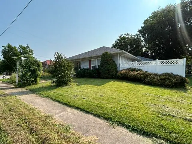 914 West Avenue, Fulton, MO 65251 - #1