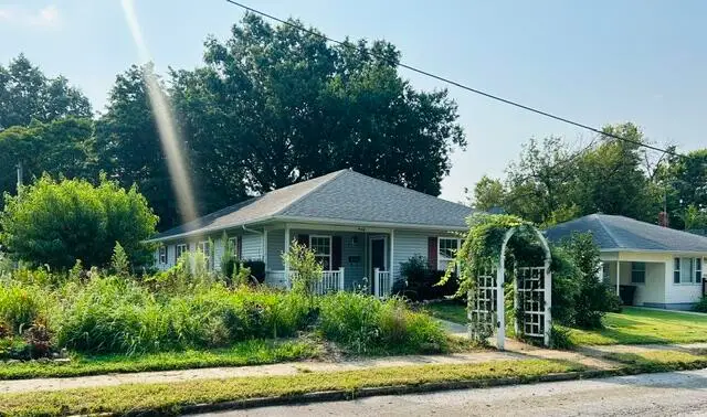 914 West Avenue, Fulton, MO 65251 - #2
