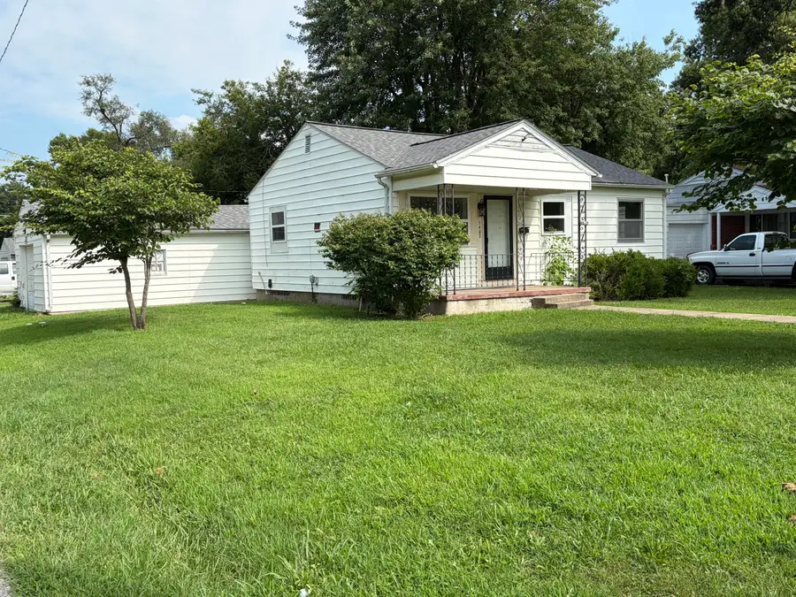 1402 S Morris Street, Mexico, MO 65265 - #3