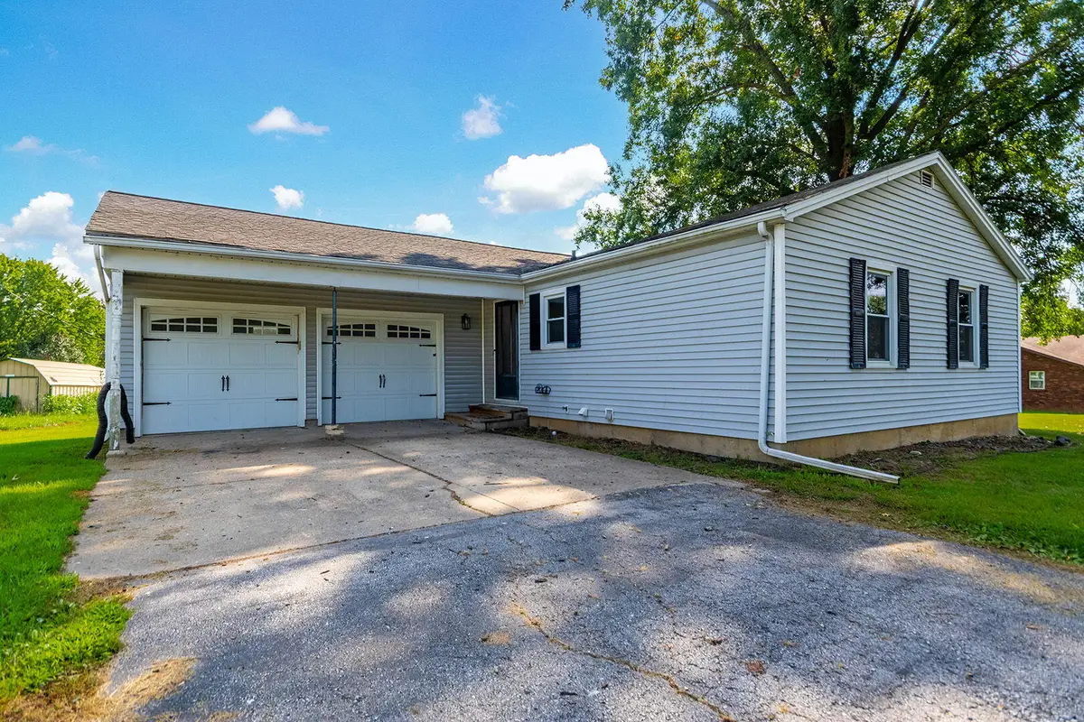 8975 State Highway 15, Mexico, MO 65265 - #1