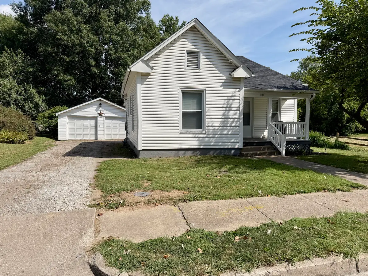 908 S Muldrow Street, Mexico, MO 65265 - #1