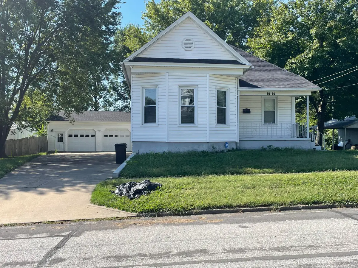 1010 E Jackson Street, Mexico, MO 65265 - #1