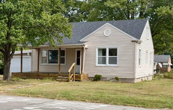 1320 S Morris Street, Mexico, MO 65265