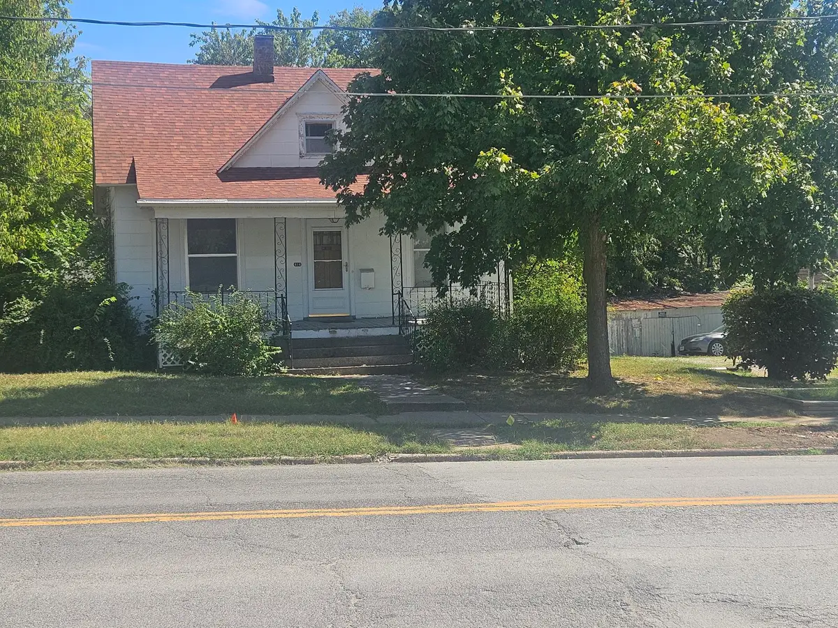 414 N Western Street, Mexico, MO 65265 - #1