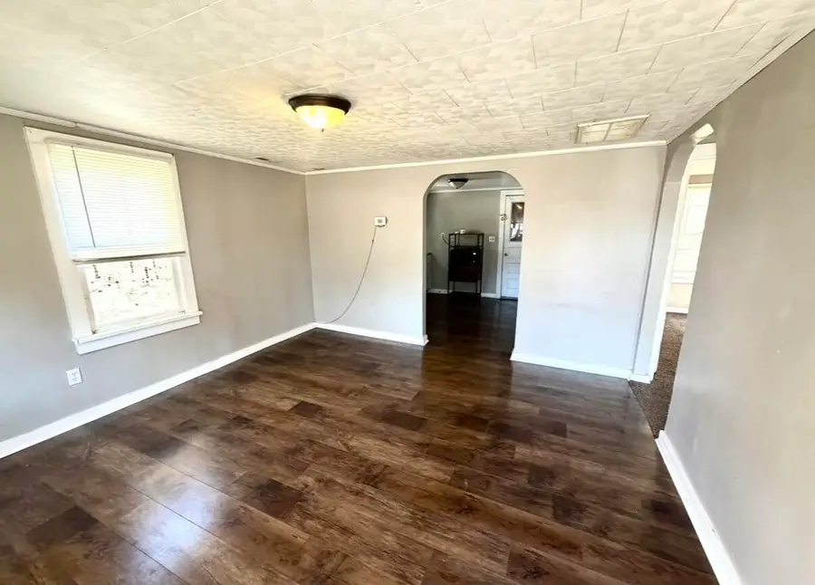 604 S Abat Street, Mexico, MO 65265 - #3