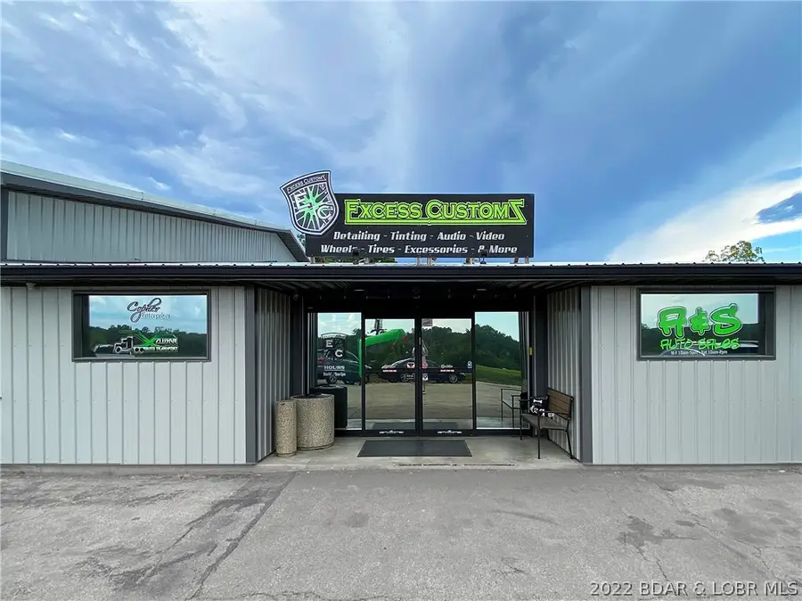 19 Hazelwood Road, Eldon, MO 65026 - Image #2