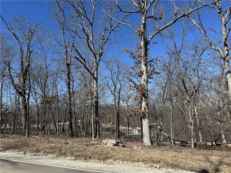 Lot 946 & 947 Nassau Circle, Village Of Four Seasons, MO 65049 - Image #3