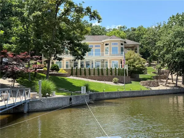 440 Brookhaven Lane, Sunrise Beach, MO 65079