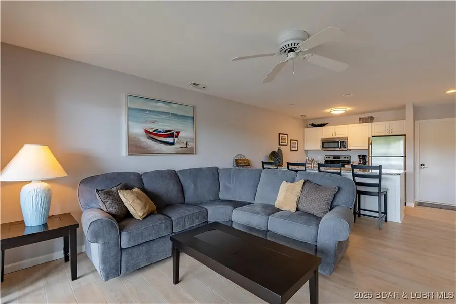 812 Indian Pointe #812, Osage Beach, MO 65065 - Image #3