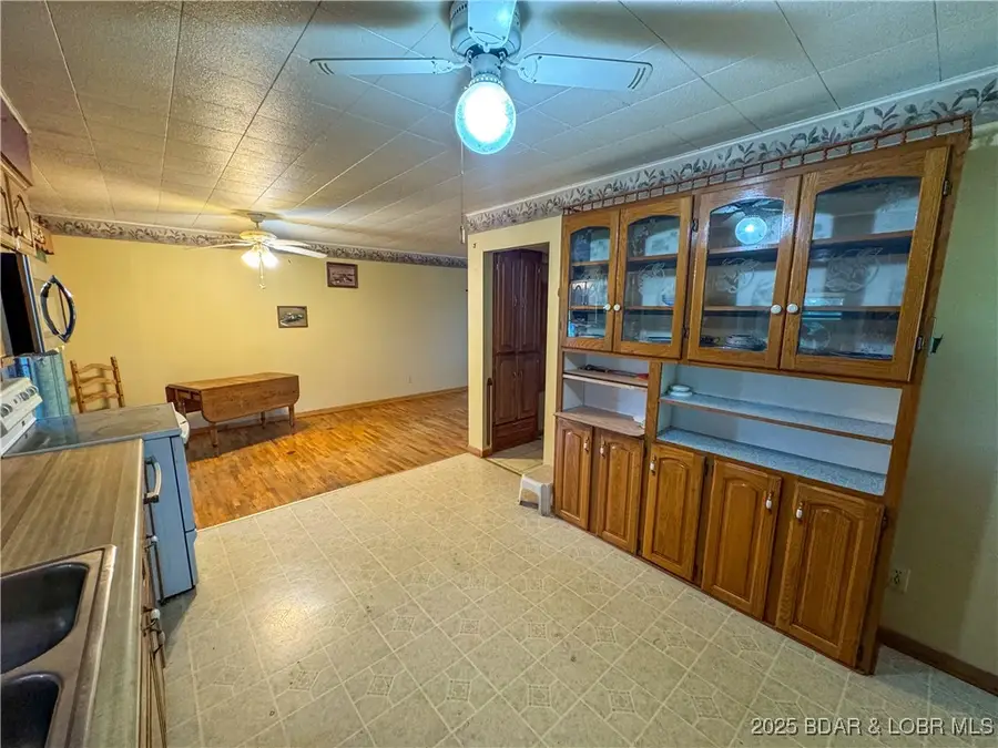 15794 Hwy D, Versailles, MO 65084 - Image #3