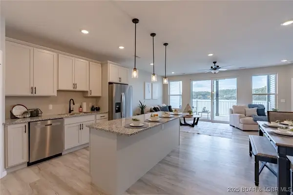 290 Plaza Beach Drive #4D, Camdenton, MO 65020