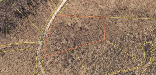 1548 Astrid Loop, Edwards, MO 65326