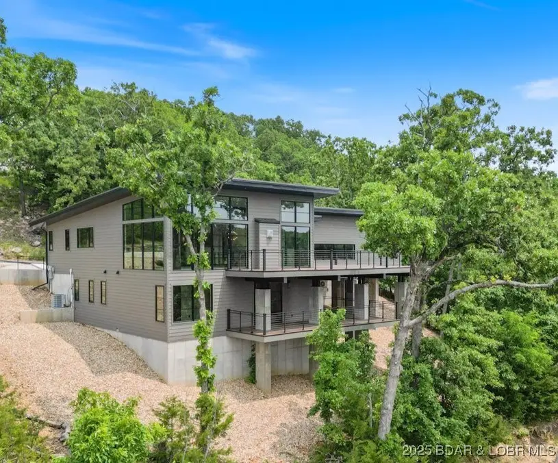 85 Sylvan Views Avenue, Linn Creek, MO 65052 - Image #2