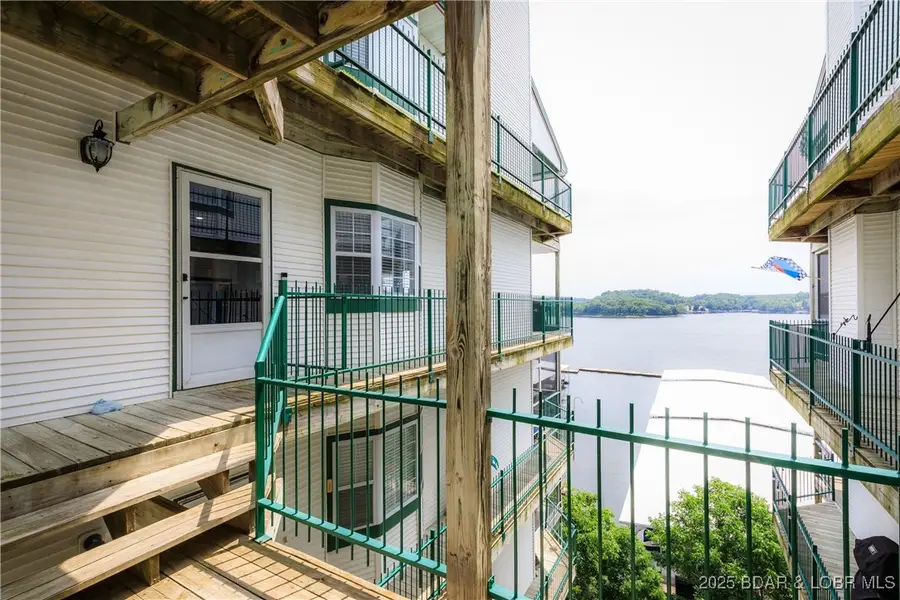 607 E Harbour Towne Drive #E-607, Lake Ozark, MO 65049 - Image #2