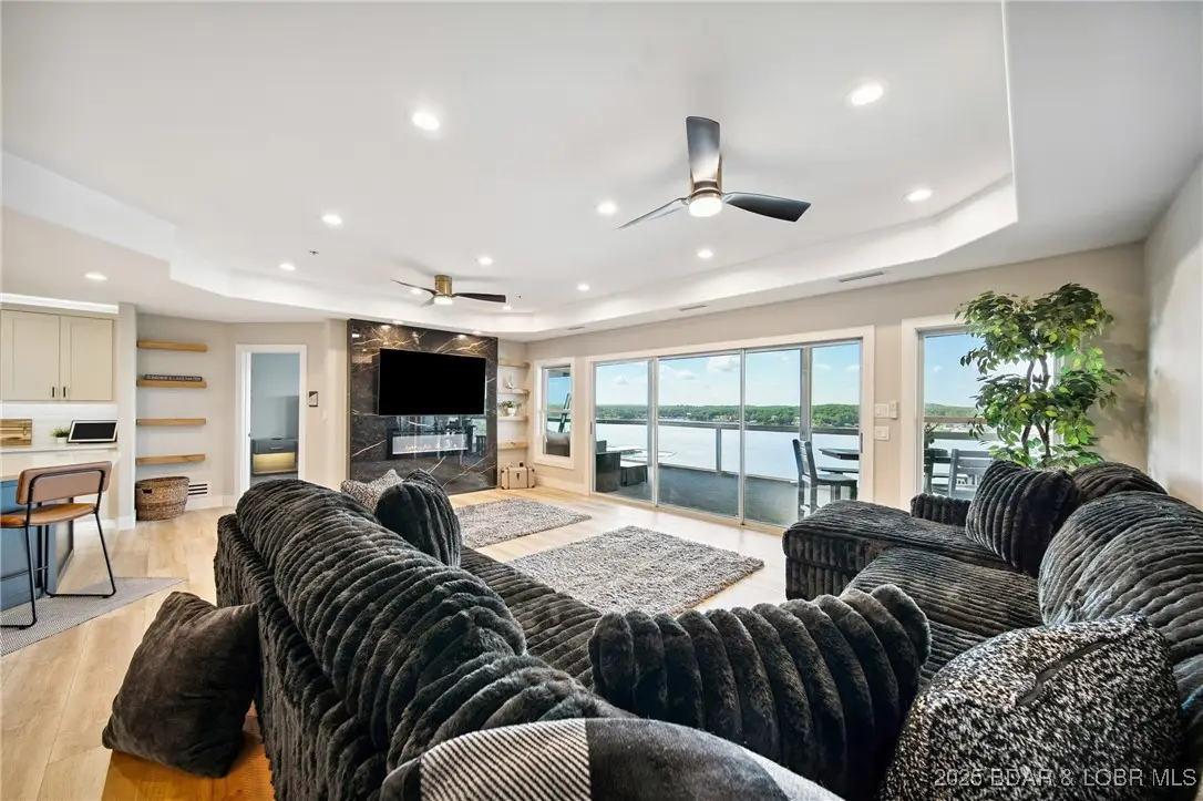 116 Emerald Bay Drive #Unit 3C, Lake Ozark, MO 65049 - Image #1