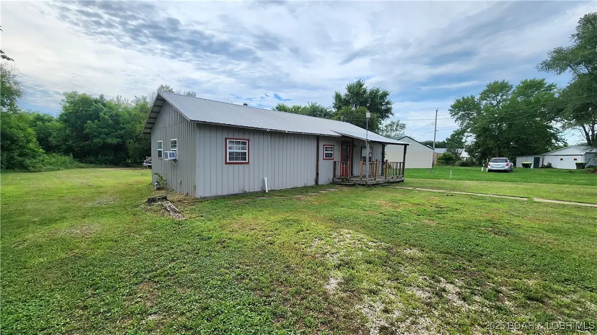 431 Missouri Avenue, Versailles, MO 65084 - #1
