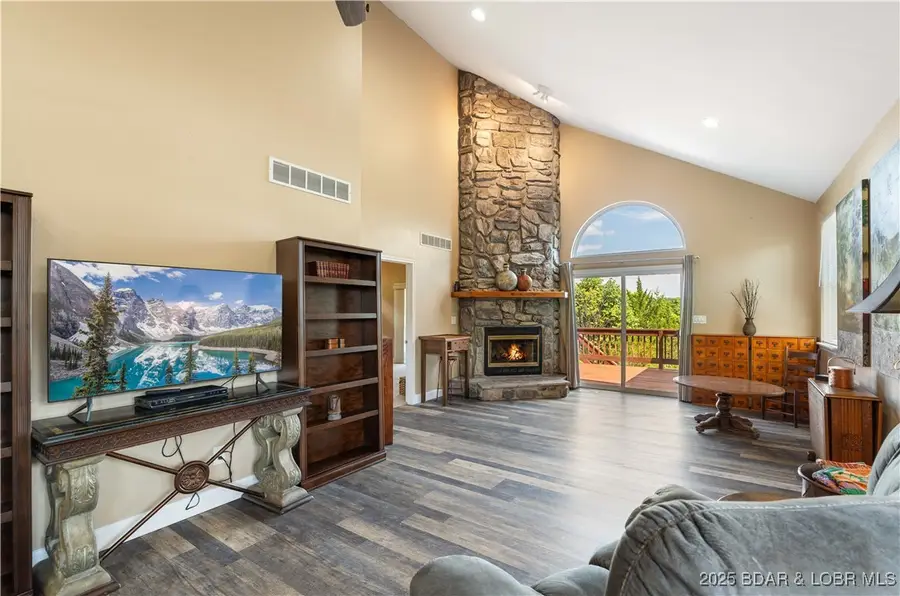 216 Weiskopf Way, Camdenton, MO 65020 - Image #3