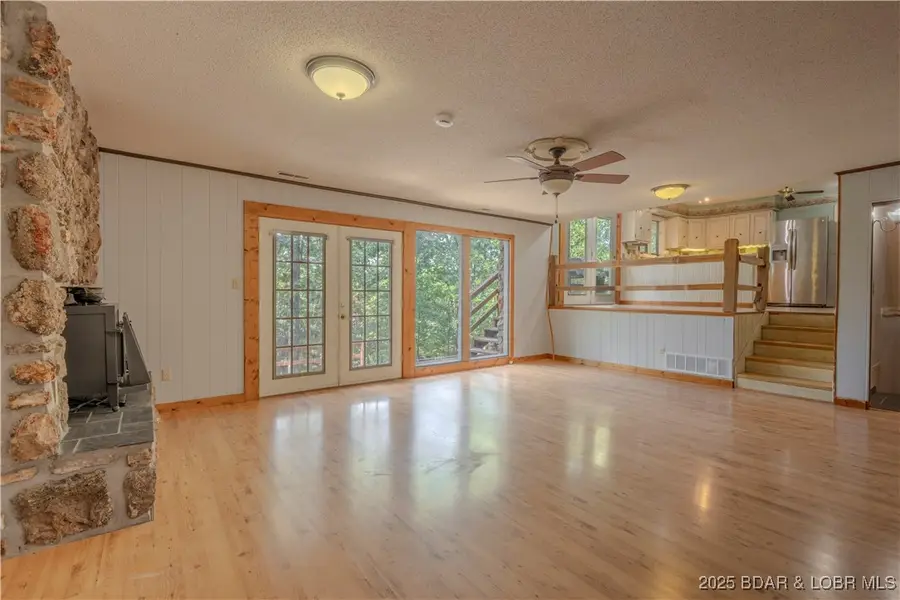 71 Sesame Street, Camdenton, MO 65020 - Image #3