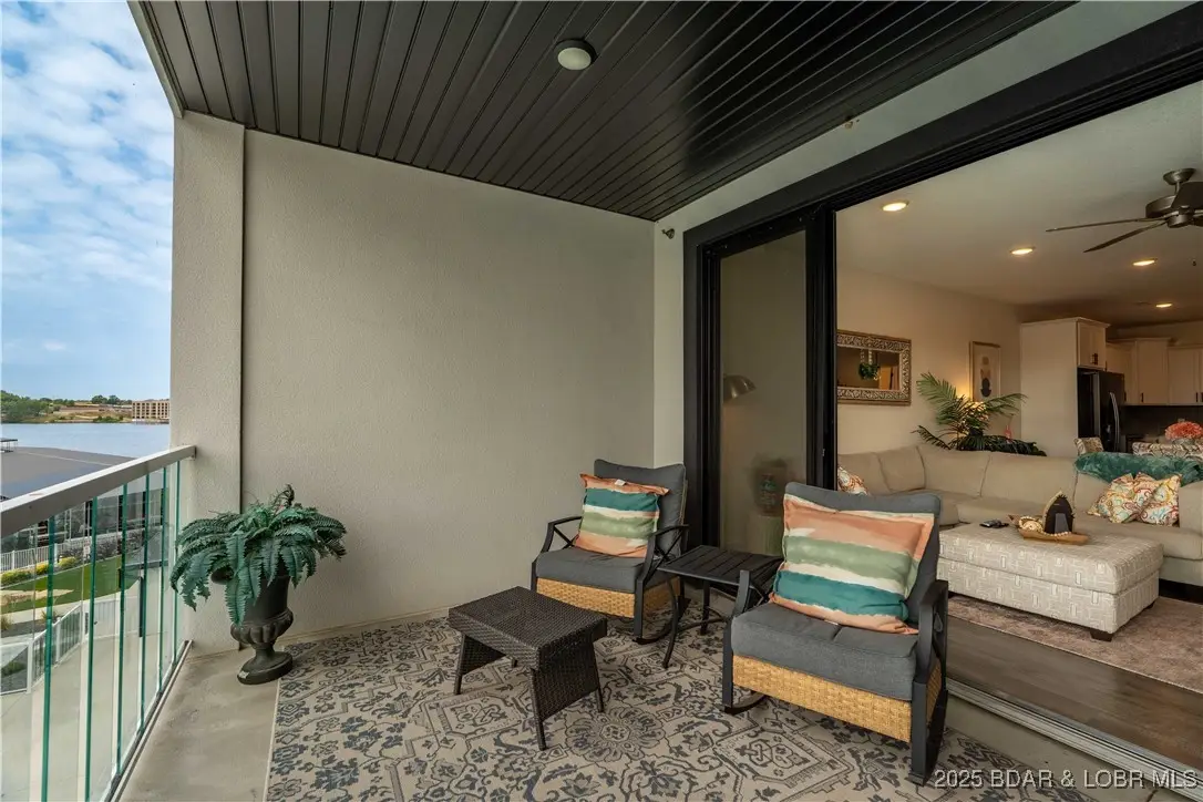 1065 Topsider Ln #207, Osage Beach, MO 65065 - Image #1