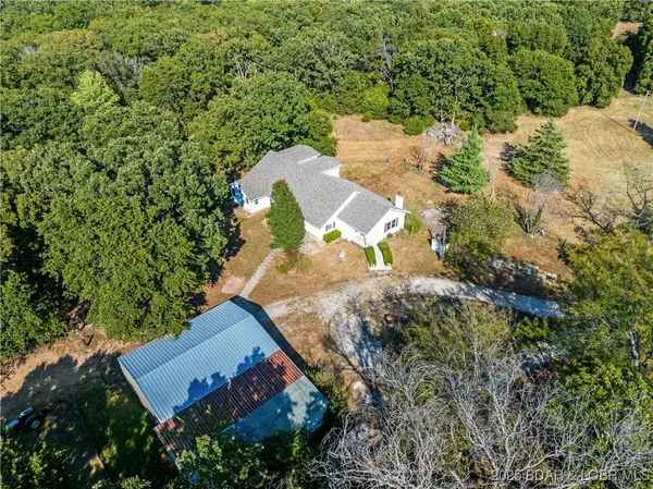 1268 Thousand Acres Road, Montreal, MO 65591