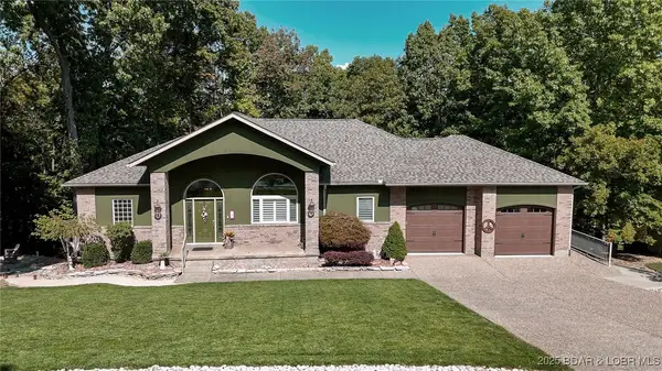 84 Beacon Hill Drive, Lake Ozark, MO 65049