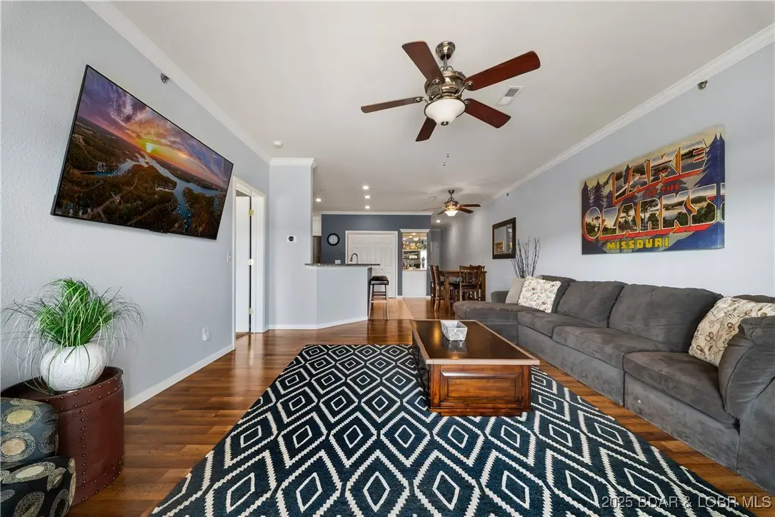 216 Lakeview Resort Boulevard #1E, Sunrise Beach, MO 65079 - Image #1