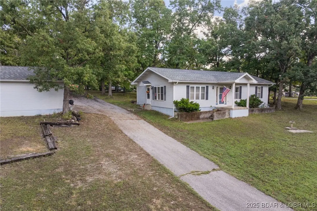 15 Delores Street, Camdenton, MO 65020 - Image #1